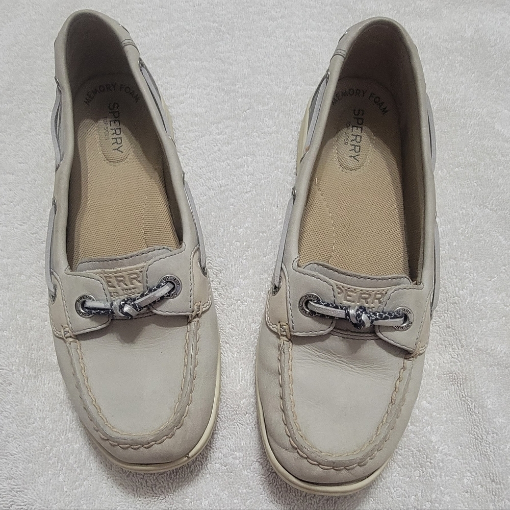 Women's sperry